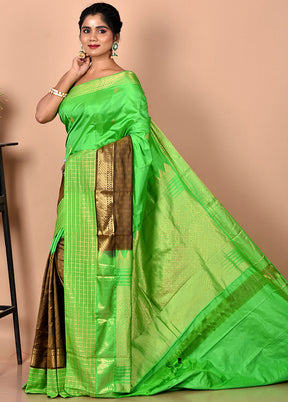 Green Pure Kanjivaram Silk Saree With Blouse Piece - Indian Silk House Agencies