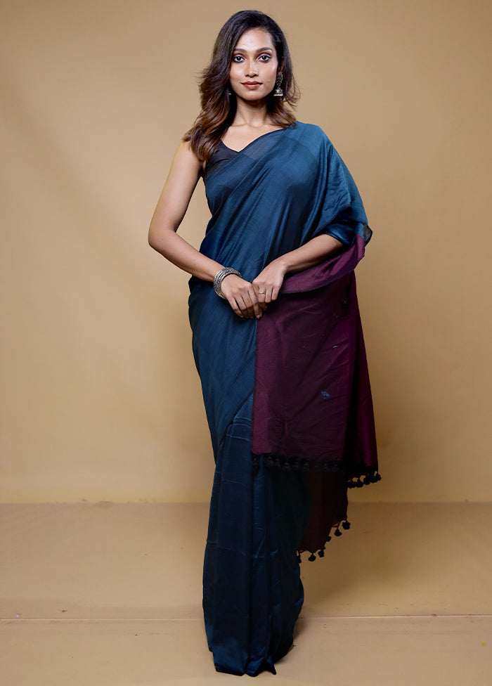 Blue Cotton Saree With Blouse Piece