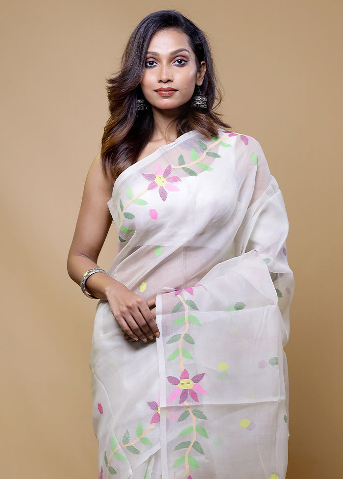 White Handloom Tussar Pure Silk Saree With Blouse Piece