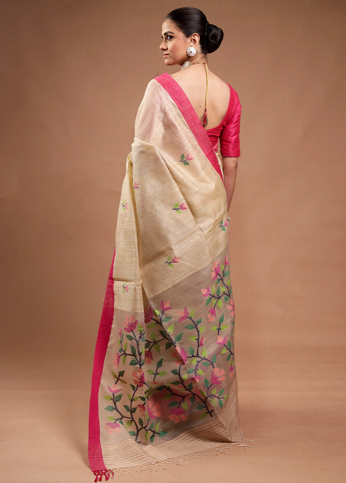 Cream Handloom Tussar Pure Silk Saree With Blouse Piece