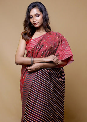 Maroon Handloom Kantha Stitch Pure Silk Saree With Blouse Piece