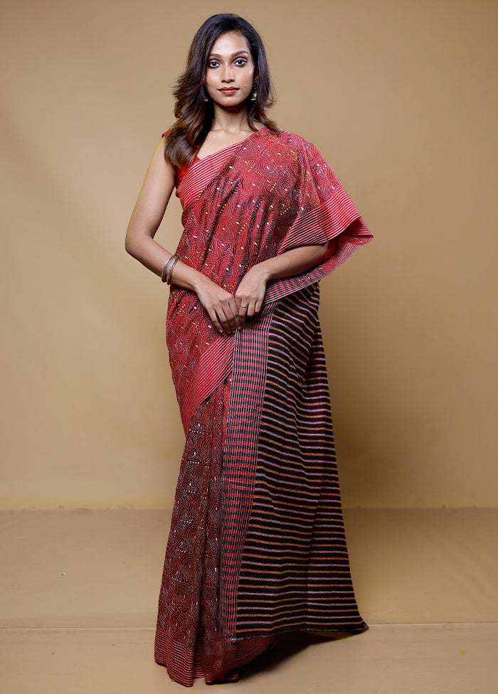 Maroon Handloom Kantha Stitch Pure Silk Saree With Blouse Piece