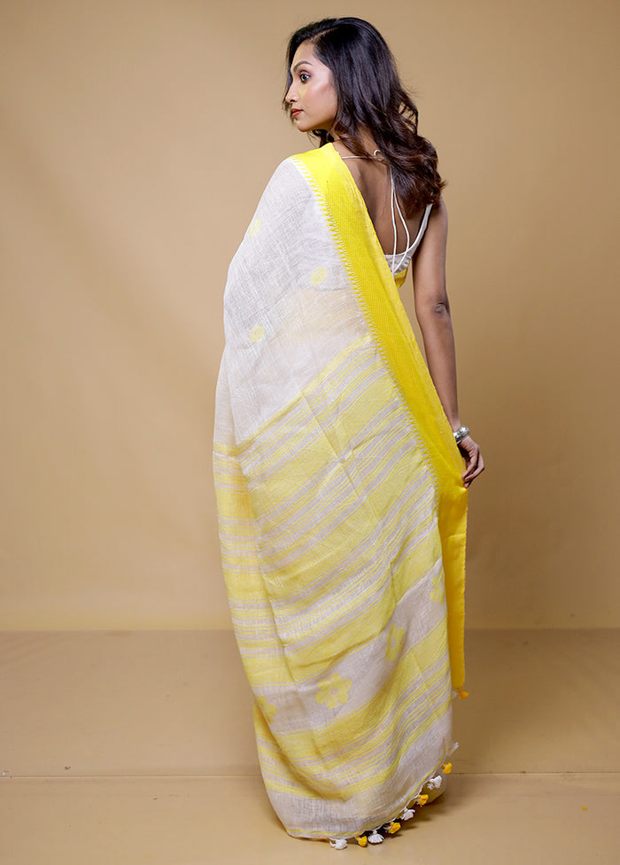 White Linen Silk Saree With Blouse Piece