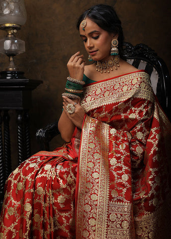 Maroon Pure Banarasi Silk Saree With Blouse Piece