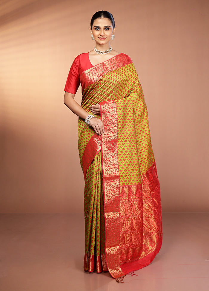 Green Cotton Saree With Blouse Piece