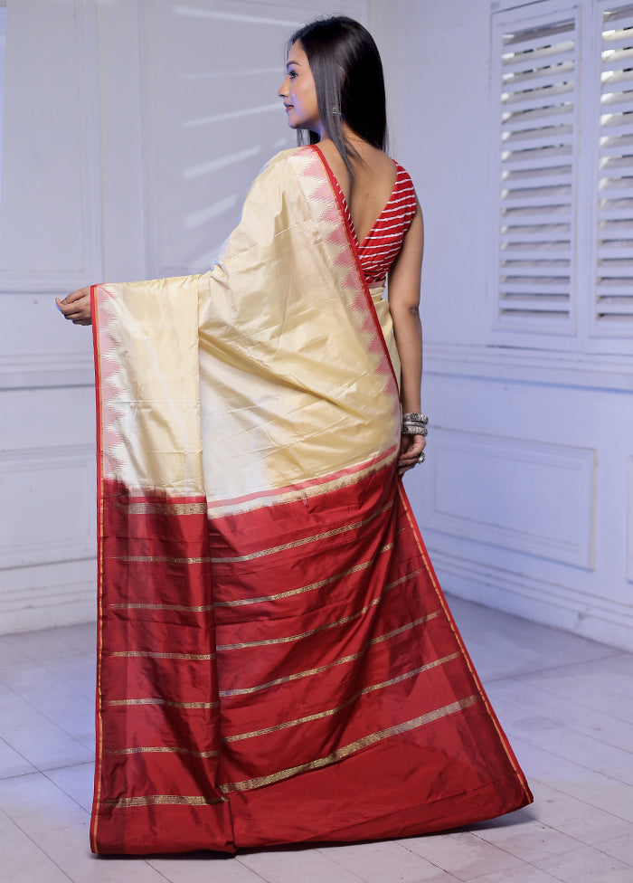 Cream Kanjivaram Silk Saree With Blouse Piece