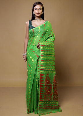 Green Tant Jamdani Saree Without Blouse Piece