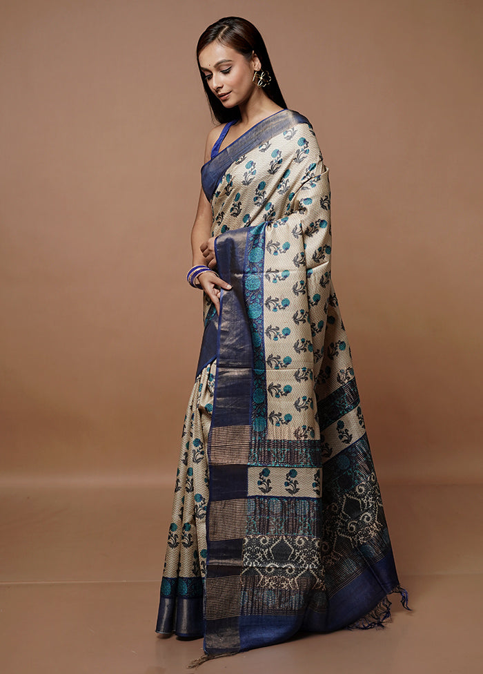 Cream Tussar Silk Saree With Blouse Piece