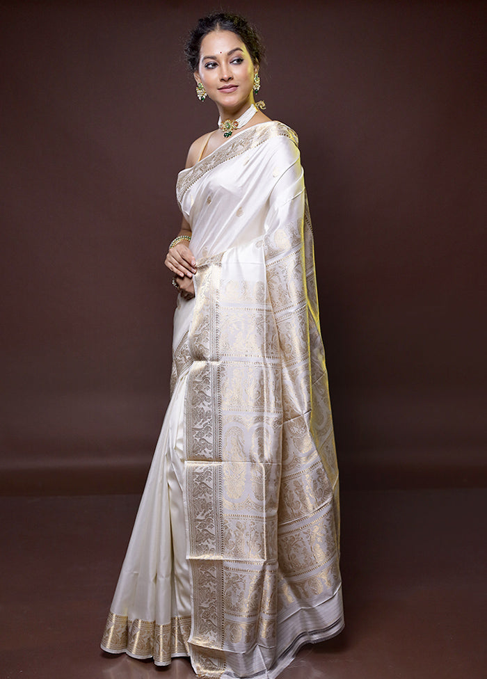 White Handloom Baluchari Pure Silk Saree With Blouse Piece