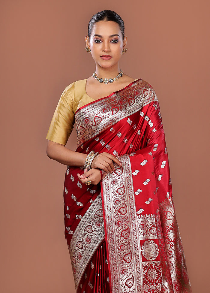 Red Banarasi Silk Saree With Blouse Piece