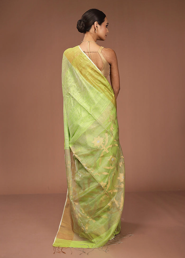 Green Handloom Matka Pure Silk Saree With Blouse Piece