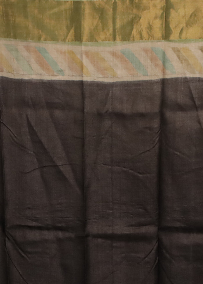 Green Handloom Tussar Pure Silk Saree With Blouse Piece