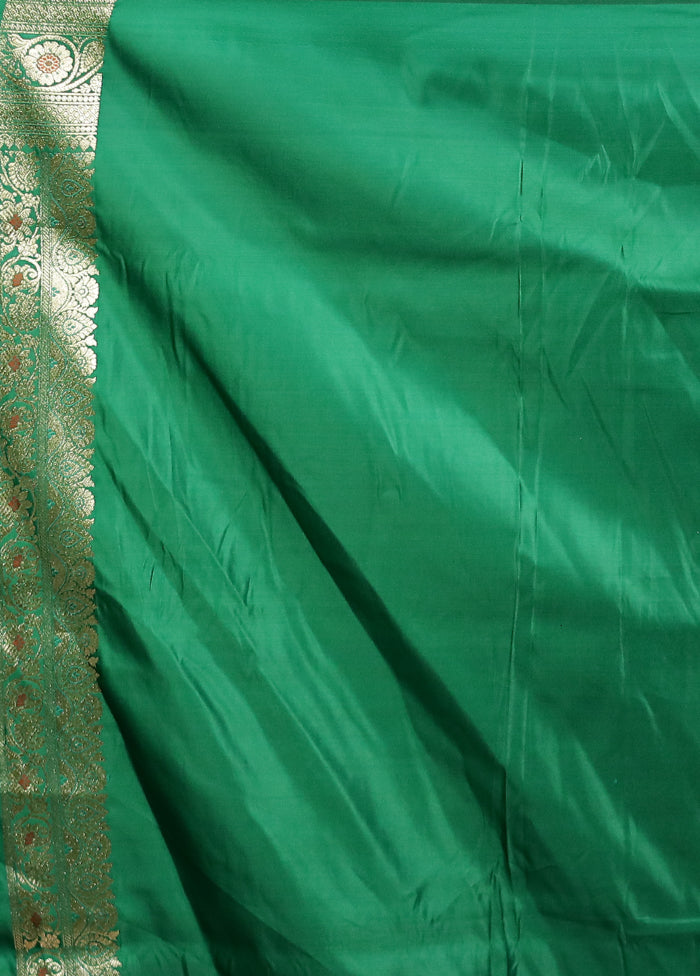 Red Banarasi Silk Saree With Blouse Piece