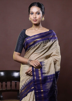 Cream Gadwal Pure Silk Saree Without Blouse Piece