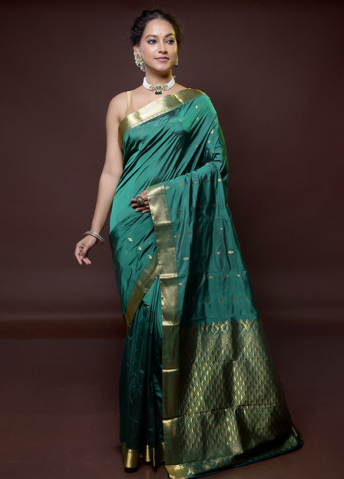 Green Kanjivaram Silk Saree With Blouse Piece