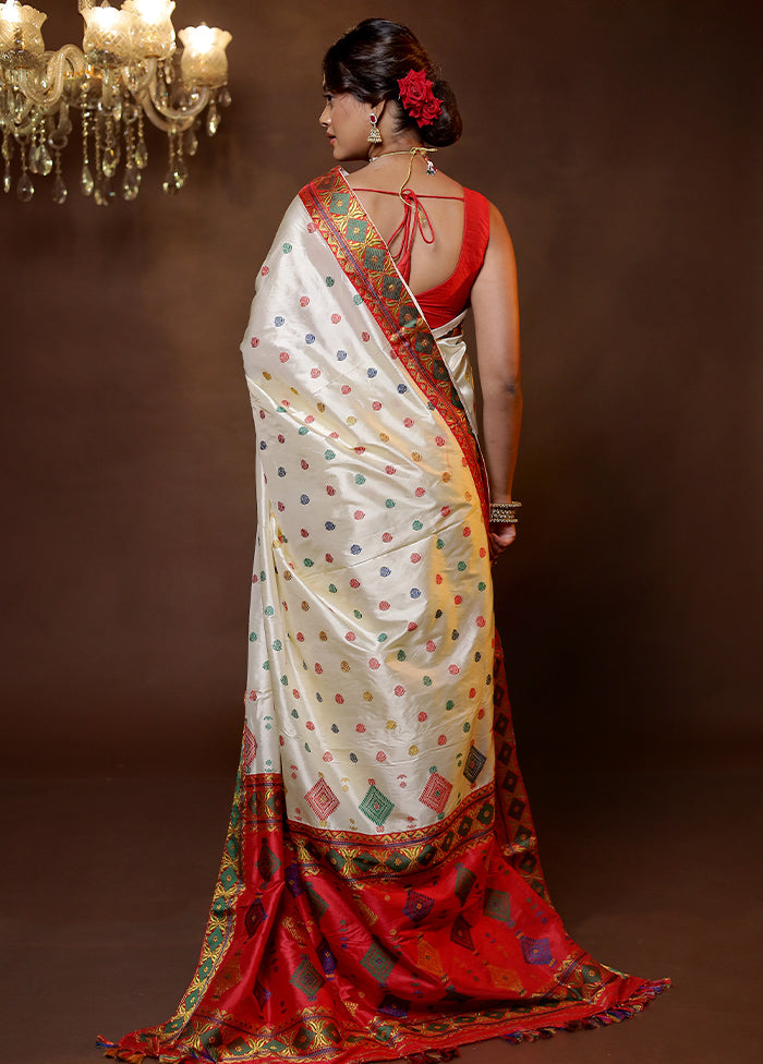 Cream Handloom Assam Pure Silk Saree With Blouse Piece