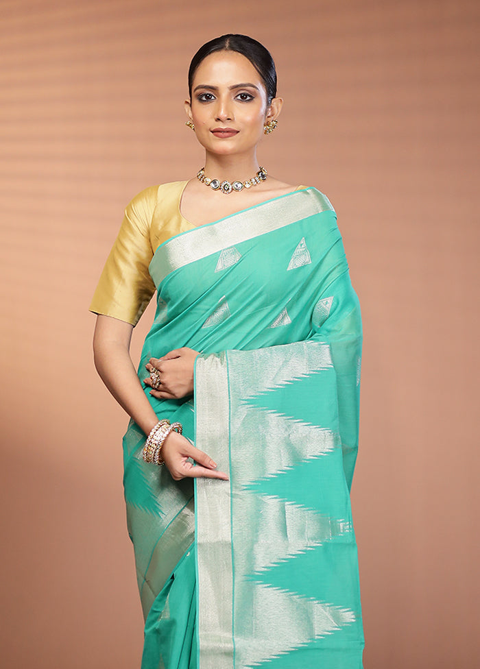 Green Cotton Saree With Blouse Piece