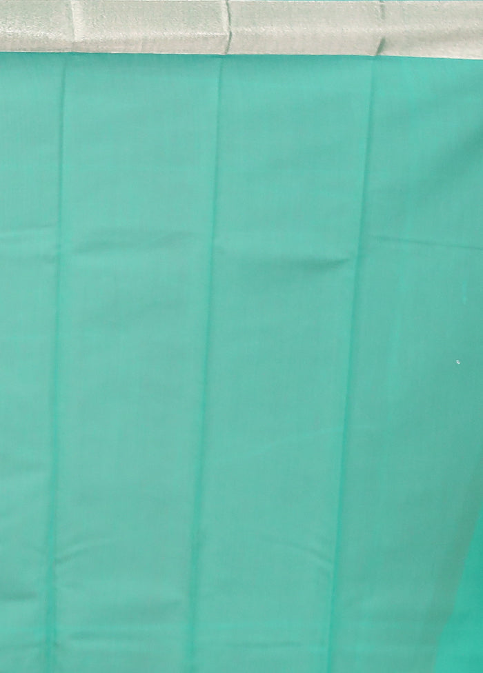 Green Cotton Saree With Blouse Piece