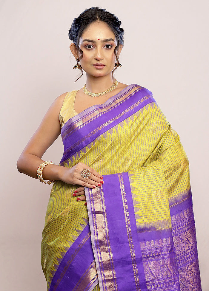 Green Gadwal Pure Silk Saree Without Blouse Piece - Indian Silk House Agencies