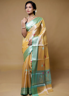 Yellow Kora Silk Saree With Blouse Piece