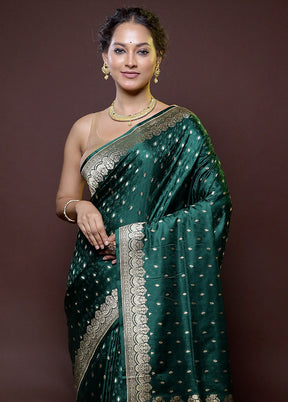 Green Handloom Tanchoi Pure Silk Saree With Blouse Piece