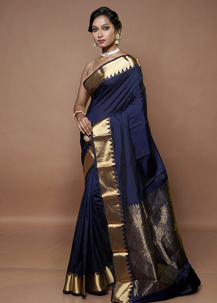 Blue Kanjivaram Silk Saree With Blouse Piece