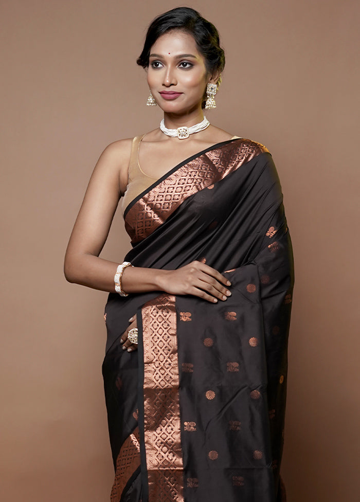 Black Kanjivaram Silk Saree With Blouse Piece