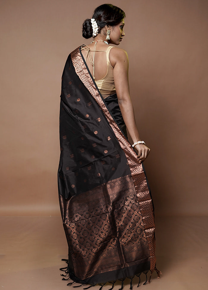 Black Kanjivaram Silk Saree With Blouse Piece