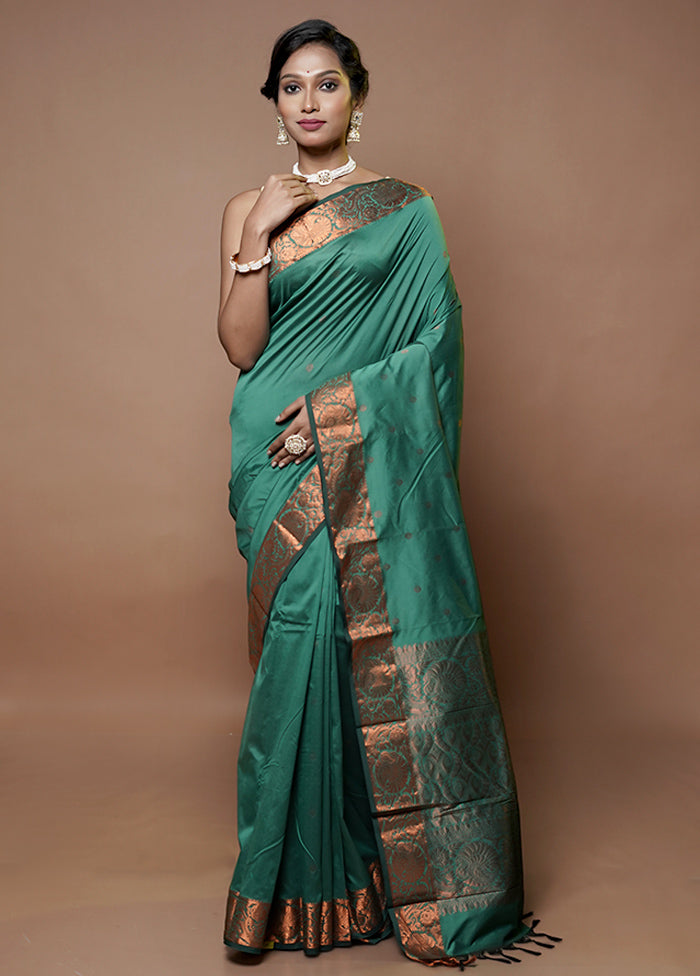 Green Kanjivaram Silk Saree With Blouse Piece