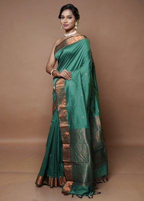 Green Kanjivaram Silk Saree With Blouse Piece