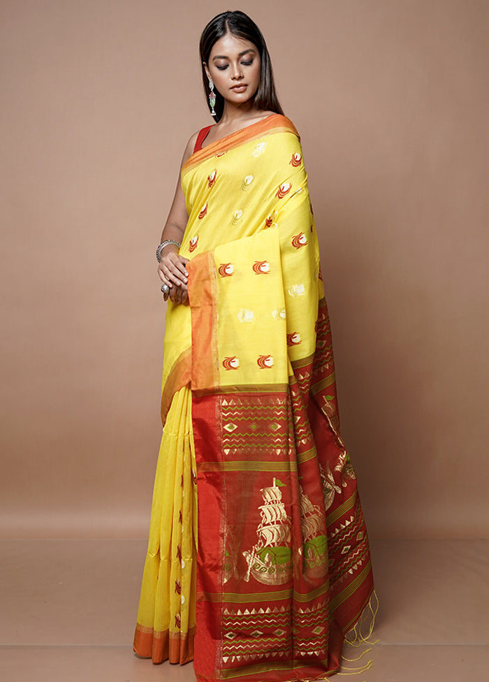 Yellow Matka Silk Saree With Blouse Piece