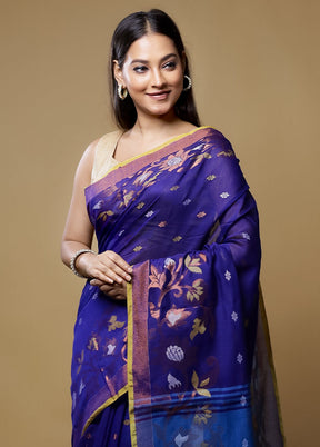 Blue Matka Silk Saree With Blouse Piece