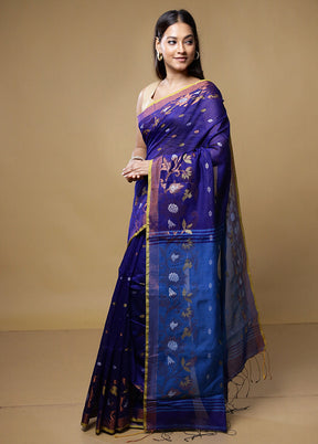 Blue Matka Silk Saree With Blouse Piece