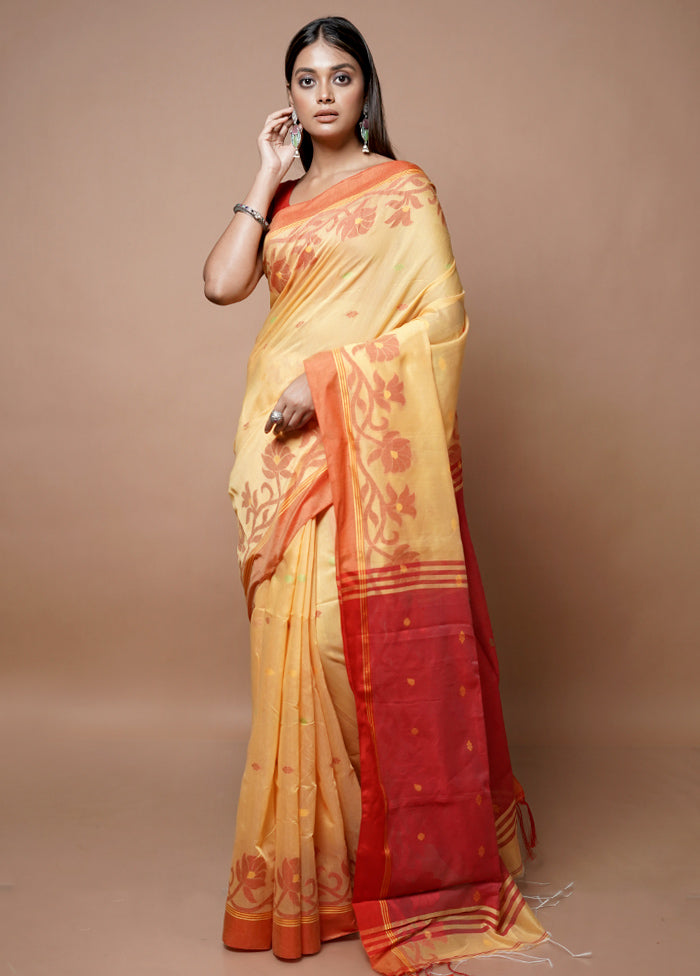 Yellow Matka Silk Saree With Blouse Piece