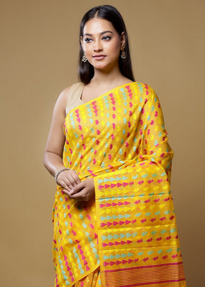 Yellow Jamdani Cotton Saree Without Blouse Piece