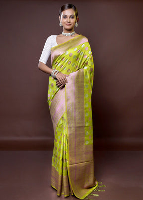 Green Dupion Silk Saree With Blouse Piece