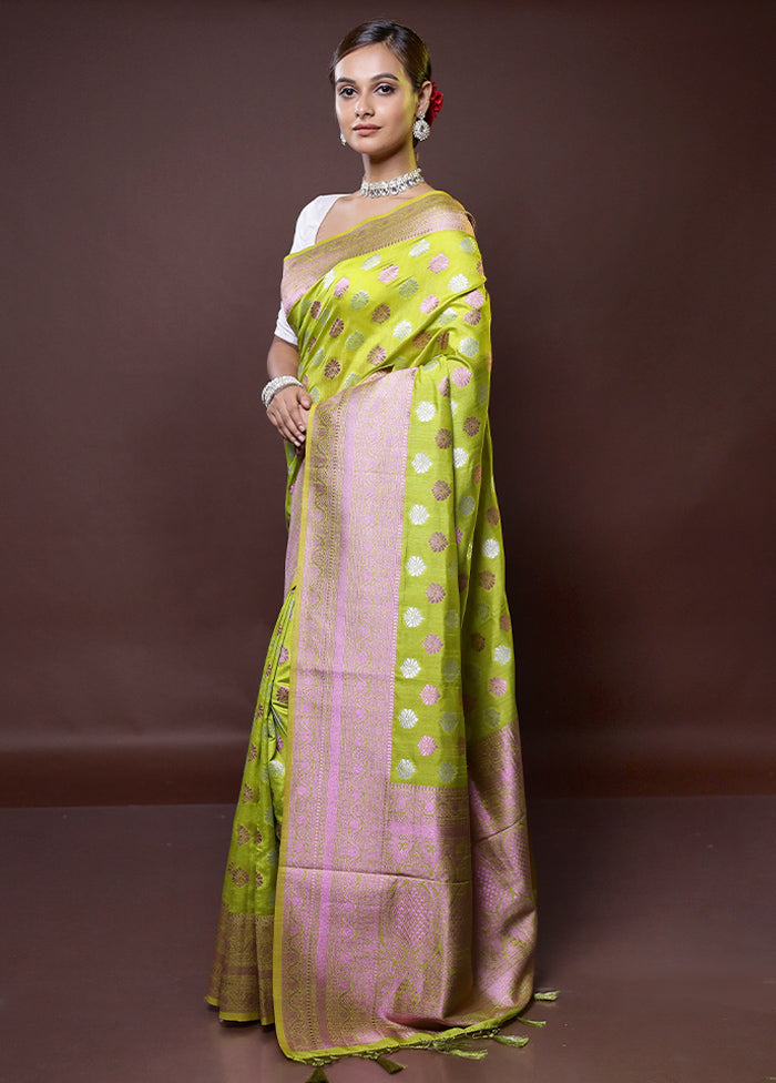 Green Dupion Silk Saree With Blouse Piece