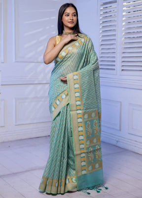 Green Kora Silk Saree With Blouse Piece