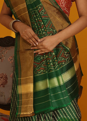 Green Pochampally Pure Silk Saree With Blouse Piece - Indian Silk House Agencies