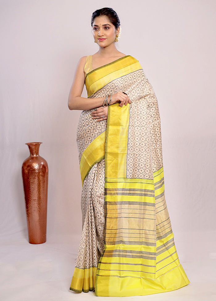 Cream Pochampally Pure Silk Saree With Blouse Piece - Indian Silk House Agencies