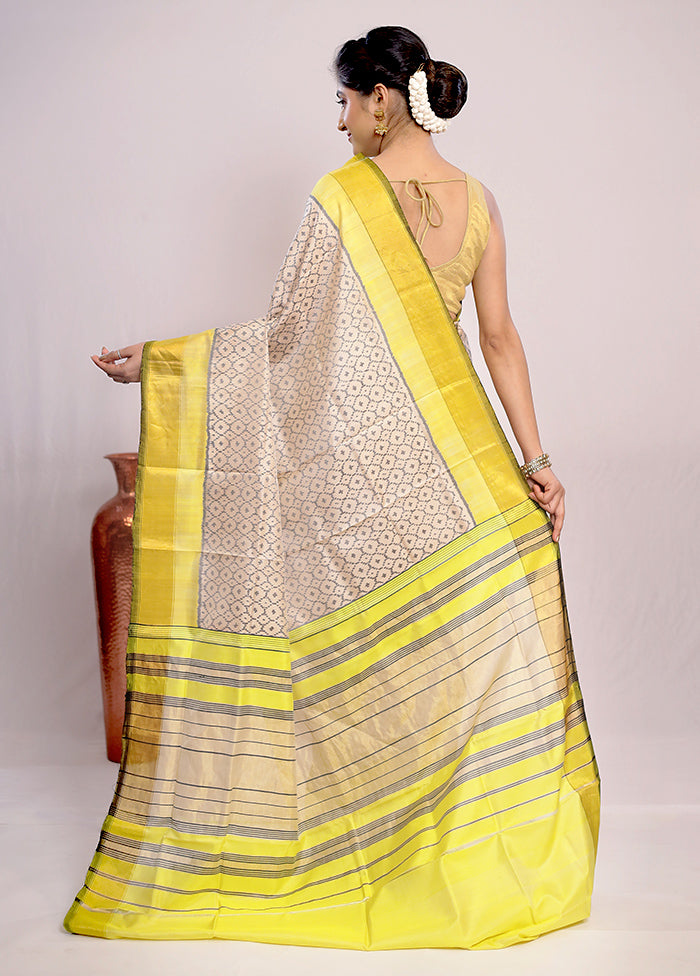 Cream Pochampally Pure Silk Saree With Blouse Piece - Indian Silk House Agencies