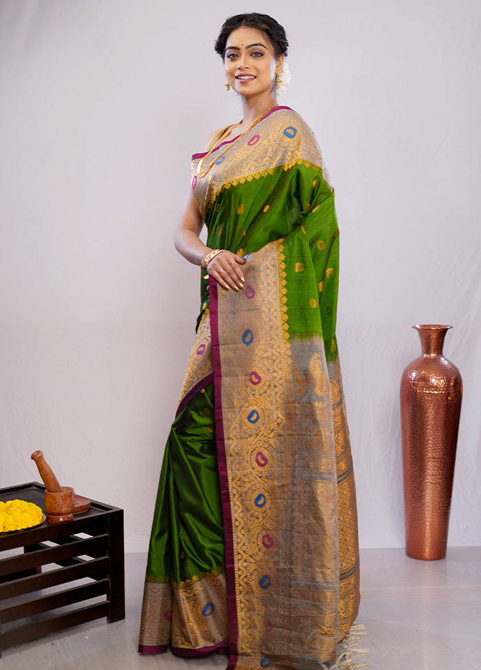 Green Gadwal Pure Silk Saree Without Blouse Piece - Indian Silk House Agencies