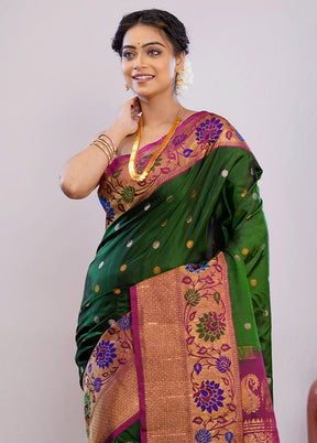 Green Gadwal Pure Silk Saree Without Blouse Piece - Indian Silk House Agencies