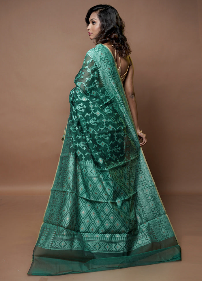 Green Kora Silk Saree With Blouse Piece