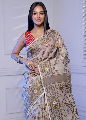 Grey Tant Jamdani Saree Without Blouse Piece