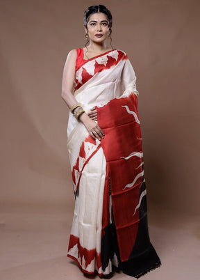 White Printed Pure Silk Saree With Blouse Piece - Indian Silk House Agencies