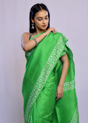 Green Printed Pure Silk Saree With Blouse Piece - Indian Silk House Agencies