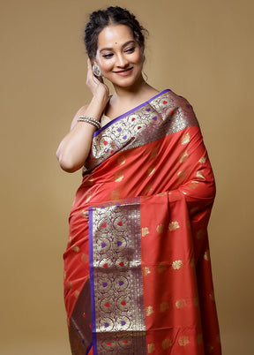 Red Kanjivaram Silk Saree With Blouse Piece