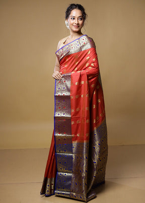 Red Kanjivaram Silk Saree With Blouse Piece