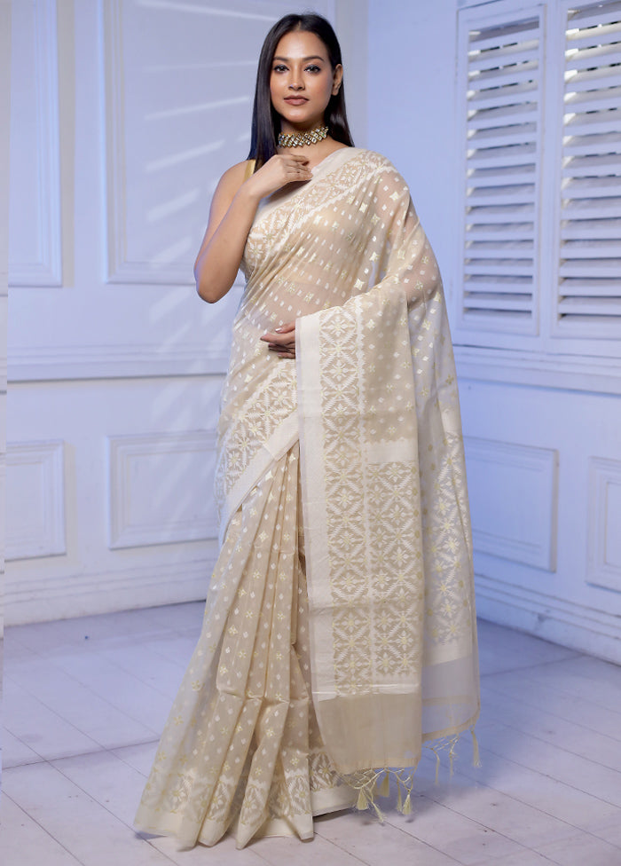 Cream Kora Silk Saree With Blouse Piece